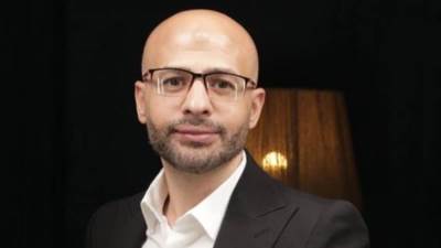 «مرصد الذهب»: 30 جنيهًا مكاسب للذهب محليًا رغم الهبوط العالمي.. والدولار والنفط يكبحان الأوقية