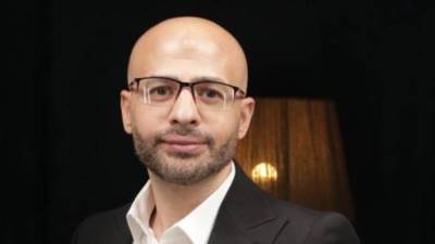 «مرصد الذهب»: الأوقية تهبط عالميًا 2.5% وتُنهي سلسلة مكاسب شهرية