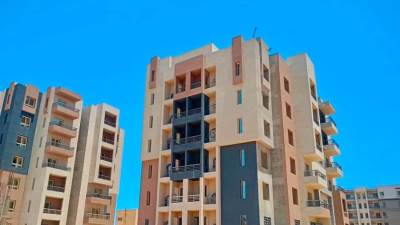 وزيرة الإسكان تتابع تنفيذ 185 عمارة بمشروع «ديارنا» في 4 مدن جديدة