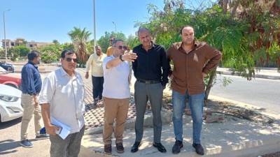 رئيس جهاز الشروق يتابع أعمال تطوير ورفع كفاءة الطرق ويؤكد: تنفيذ خطة شاملة تشمل جميع الأحياء