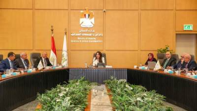 وزيرة الإسكان: متابعة مستمرة لمنظومة مياه الشرب والصرف الصحي بالقاهرة والقاهرة الجديدة لضمان استدامة الخدمة