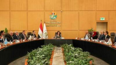 «المنشاوي» تتابع ملف تقنين الأراضي بالمدن الجديدة