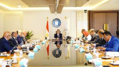 بنك الاستثمار القومي يدرس استغلال أصول بقيمة 400 مليار جنيه لتعزيز مركزه المالي