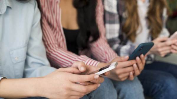 كيف استقبل راود مواقع التواصل الاجتماعي قرار وقف طرح الأراضي للمواطنين