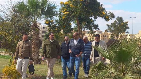 متابعة ميدانية مكثفة بالطريق الأوسط.. رئيس جهاز الشروق يوجه بسرعة إنجاز أعمال الصيانة والتطوير