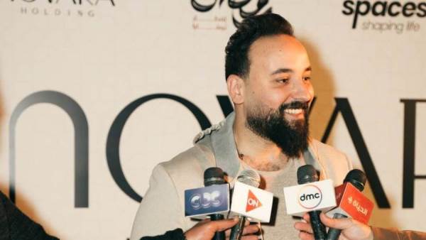 محمد منير يغني «في حتة لوحدى .. والنيل دا حكايتي» ضمن حملة تشويقية «لنوفارا هولدينج »