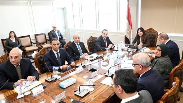 «المنشاوي»: مشروعات ماسبيرو وسور مجرى العيون تُحدث نقلة نوعية في عمران العاصمة