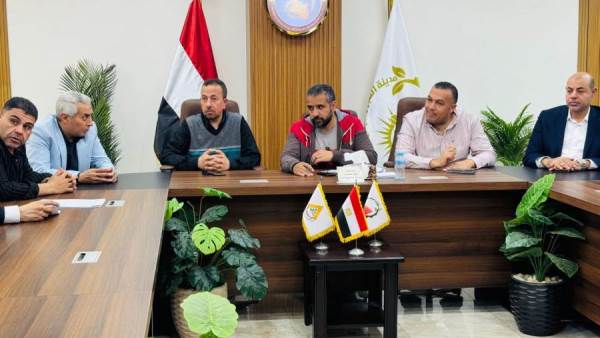 رئيس جهاز العبور الجديدة يلتقي سكان «سكن مصر» ويترأس اجتماع اللجنة العقارية لمتابعة الأداء الأسبوعي